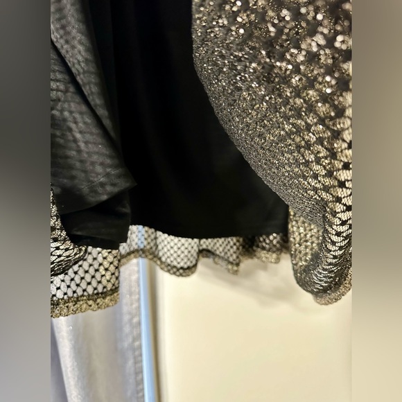 Plus size Ombré Black/Gold glitter skirt - Picture 5 of 10